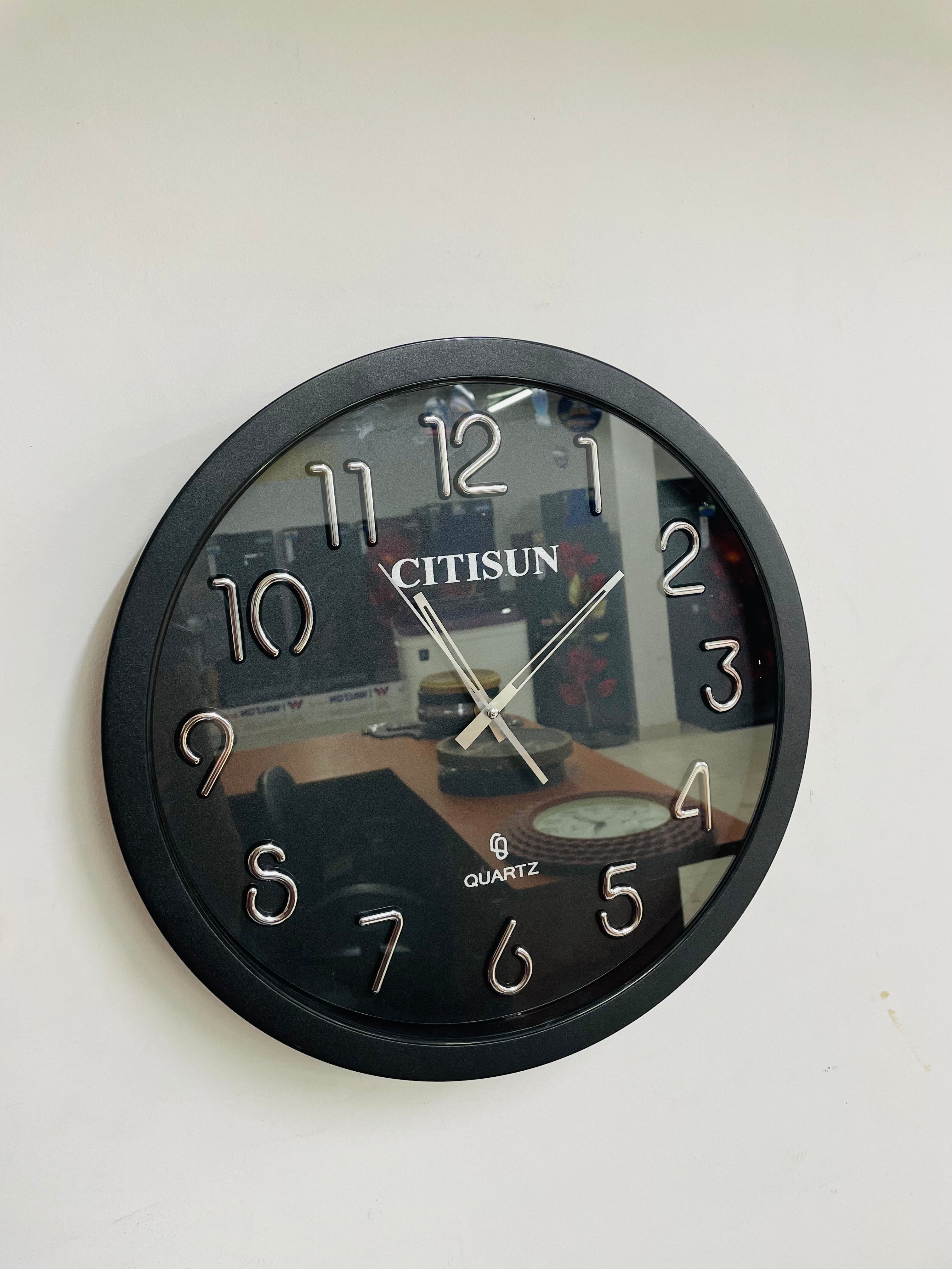 Wall clock