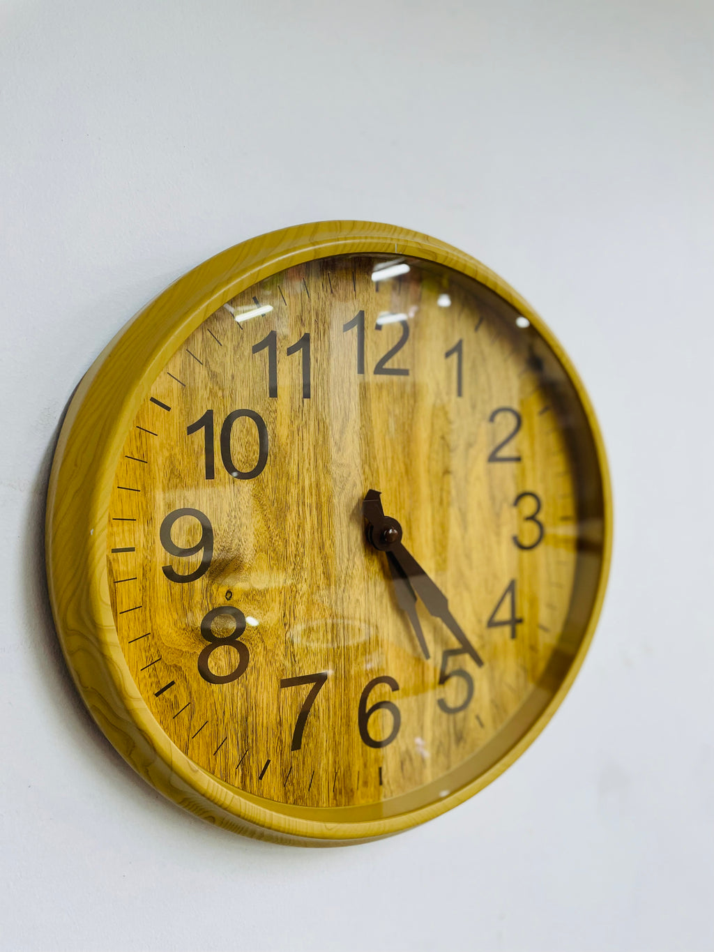 Wall clock